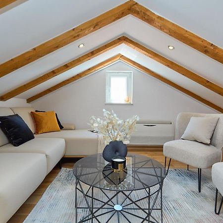 察夫塔特Luxury Penthouse Avalon公寓 外观 照片