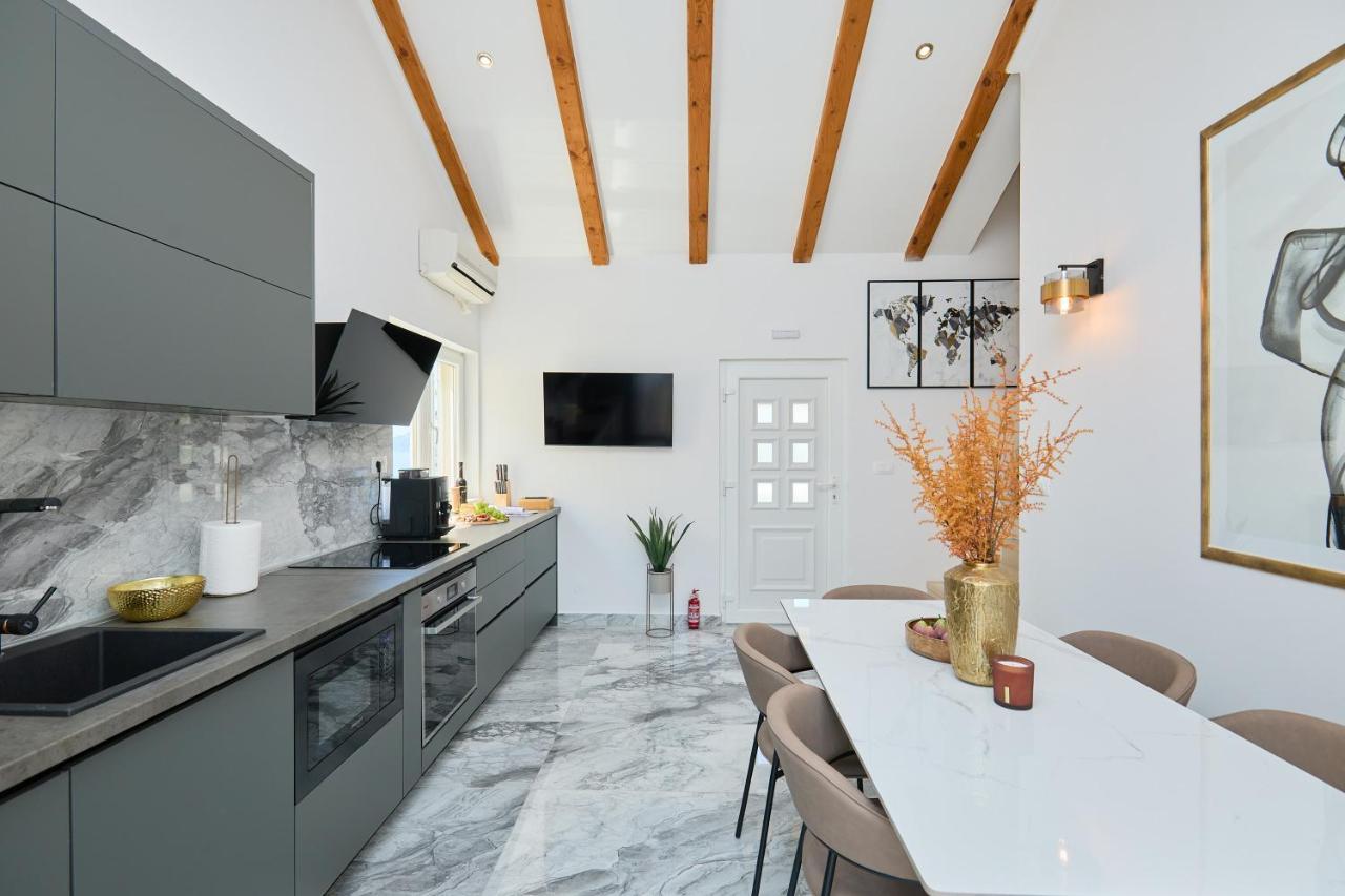 察夫塔特Luxury Penthouse Avalon公寓 外观 照片
